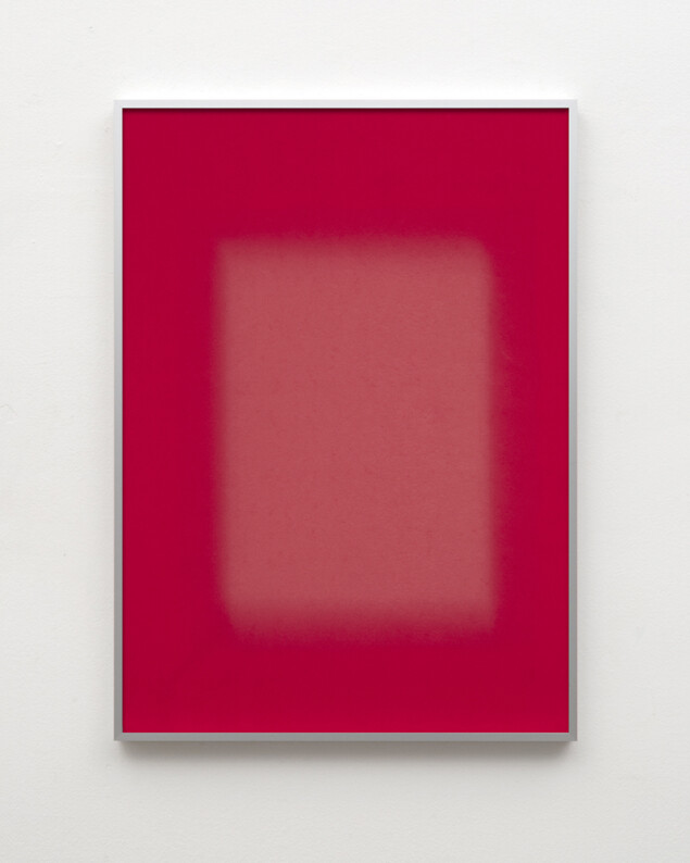 Luca Lupi, Esposizione XXVI, maggio-giugno 2020, luce su carta, esposizione di 48 giorni, cm 70 x 50, esemplare unico